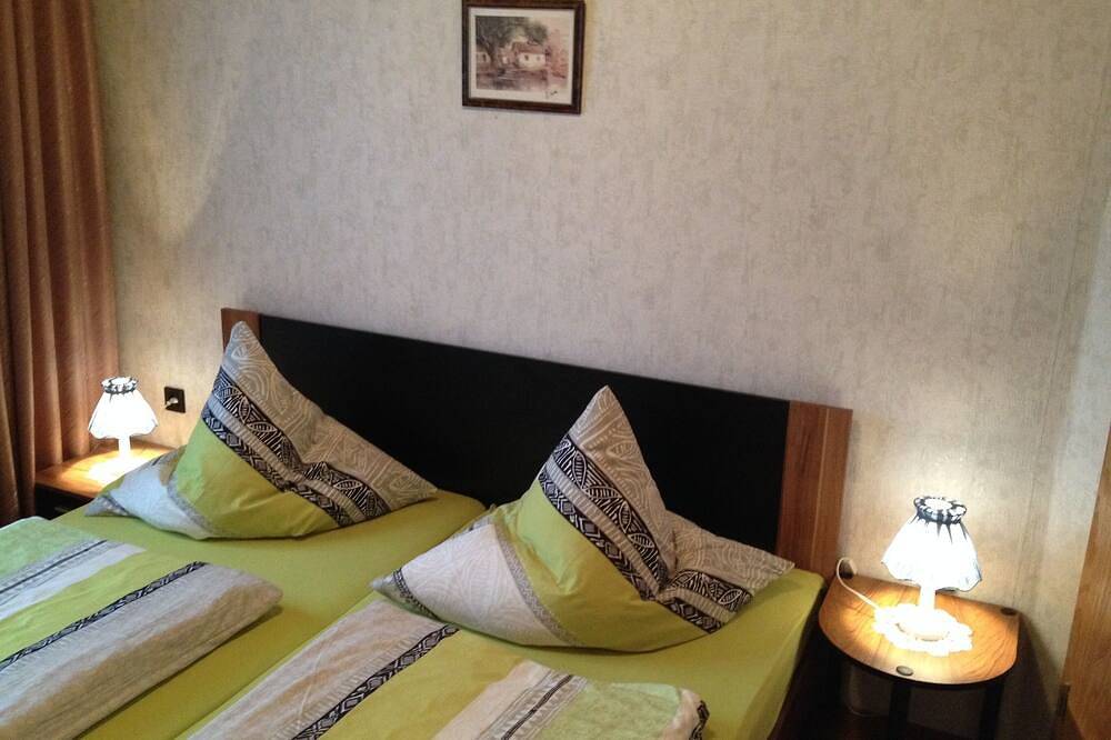 Ferienhaus für 3 Gäste mit 55m² in Waltershausen Ot Fischbach in Emsetal, Waltershausen