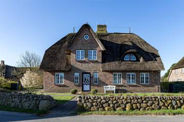 Ferienhaus für 3 Personen, mit Sauna und Garten sowie Terrasse in Utersum