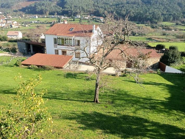 Casa de vacaciones para 10 personas, con jardín, Se admiten mascotas - 1