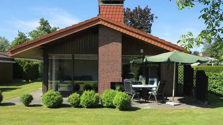 Ferienwohnung für 4 Personen, mit Garten am Jadebusen