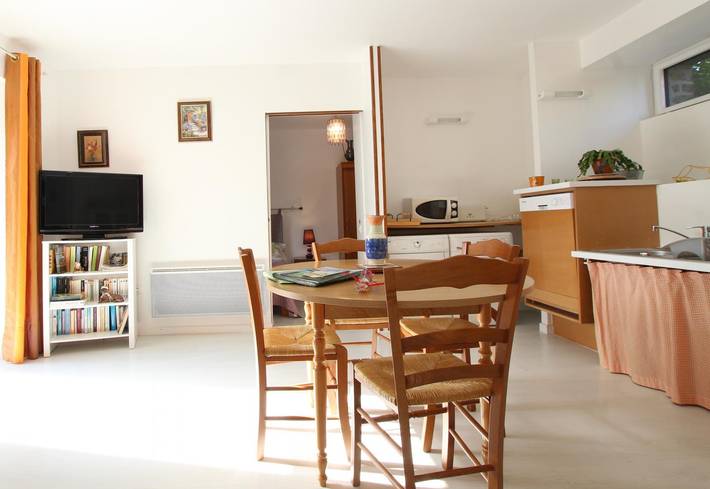 Gîte pour 4 personnes, avec jardin et terrasse, animaux acceptés à Vessey - 3