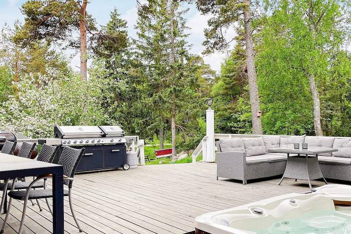 Ferienhaus für 13 Personen, mit Balkon - 1