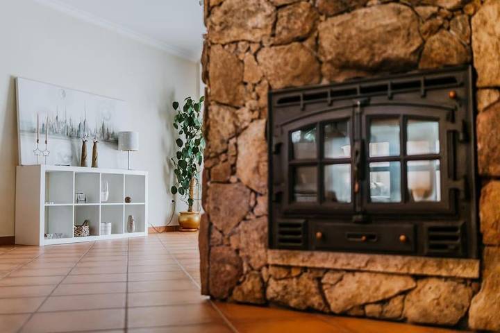 Casa de férias para 8 pessoas, com jardim e piscina e ainda vista Nas Aldeias do Xisto