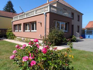 Chambre d’hôte pour 2 personnes, avec jardin et piscine dans Territoire de Belfort
