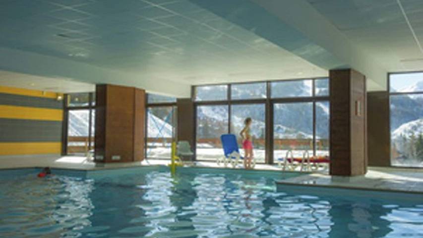 Ferienwohnung für 7 Personen, mit Balkon/Terrasse und Pool sowie Sauna, mit Haustier - 1