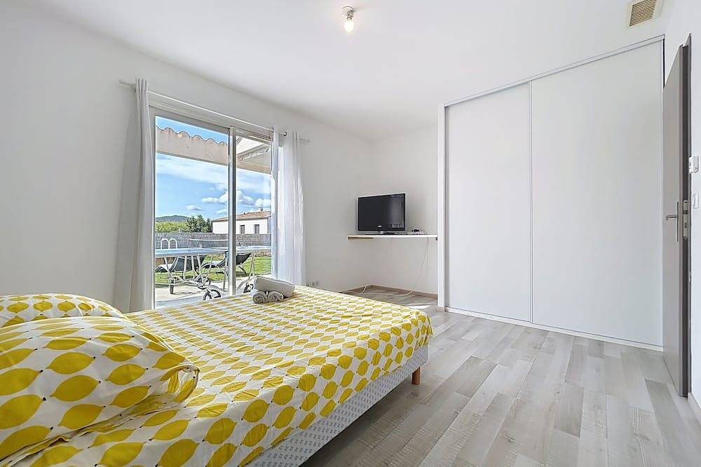 Villa Grivia | Holiday home | Swimming pool - Ping Pong | Wifi and air conditioning in Saint-André-de-Roquelongue, Narbonne region