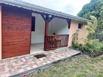 Gîte pour 2 personnes, avec terrasse à Vieux-Habitants