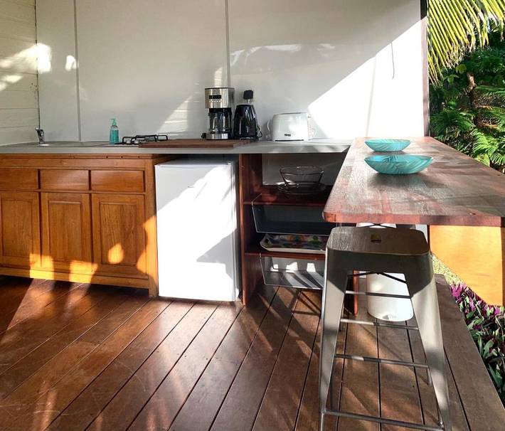 Gîte pour 3 personnes, avec piscine ainsi que jardin et vue En Nouvelle-Calédonie - 4