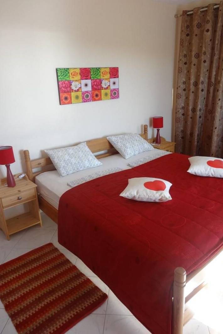 Apartamento entero, Wohnung mit herrlichem Meerblick in Rogoznica, Condado de Šibenik-Knin