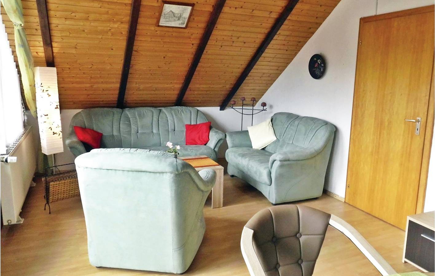 Ganze Ferienwohnung, Gemütliches 2BR Apartment mit Terrasse & Parkplatz 300m vom Osterbruch Zentrum in Osterbruch, Cuxland