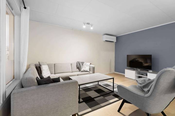 Ganze Ferienwohnung, Ferienwohnung für 5 Personen mit Meerblick in Tromsø