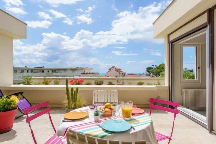 Gîte pour 5 personnes, avec Balcon/Terrasse ainsi que Terrasse et Jardin dans Côte Basque