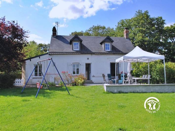 Location de vacances pour 6 personnes, avec terrasse et jardin à Hambers - 2