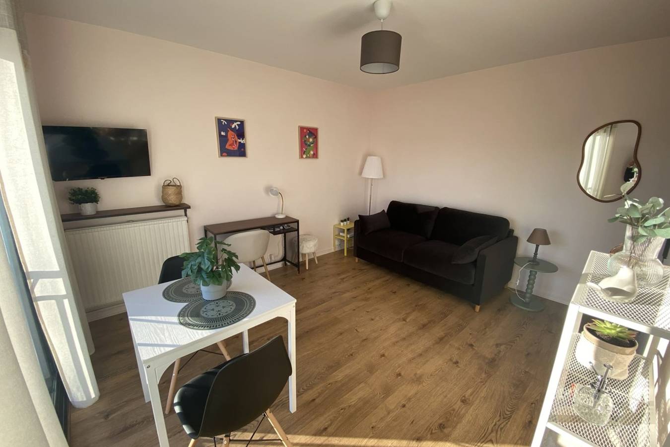 Entire studio, Cute nest in Talence, at Bordeaux’s doorstep in Talence, Bordeaux region