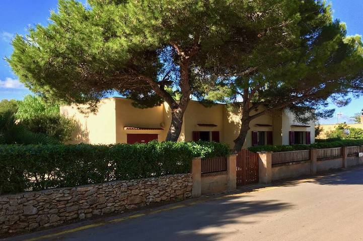 Finca für 6 Personen, mit Terrasse und Garten, mit Haustier