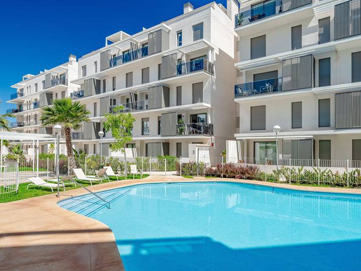 Apartamento de vacaciones para 4 personas, con jardín además de terraza y piscina para niños - 1