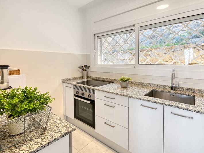 Ferienhaus für 4 Personen, mit Garten und Terrasse in Roses - 4