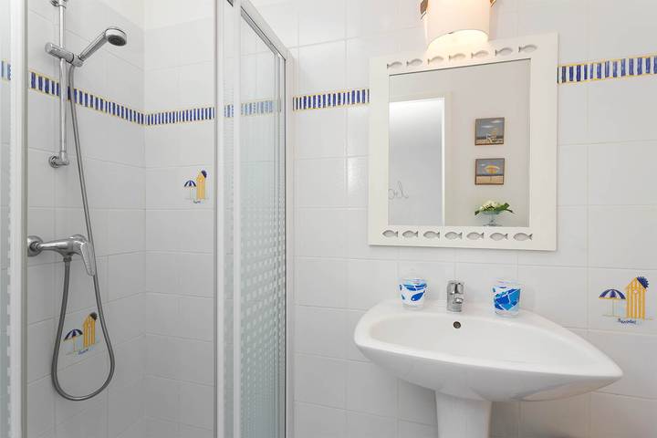 Villa pour 4 personnes, avec jardin ainsi que terrasse et piscine, animaux acceptés à Saint-Jean-de-Monts - 2