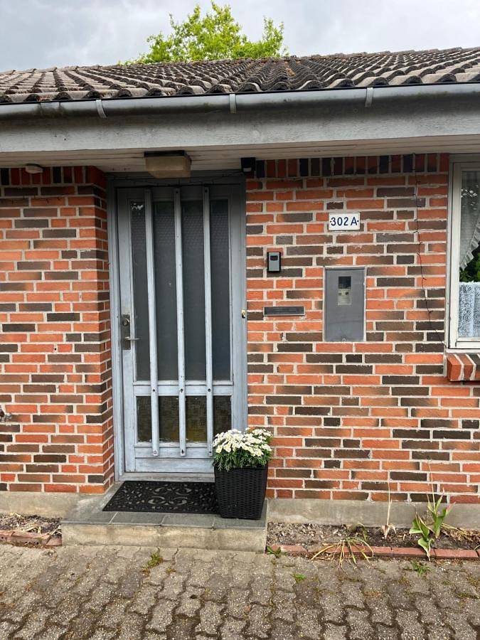 Appartement de vacances entier, Triple Room with Shared Bathroom in Billund, Région de Billund