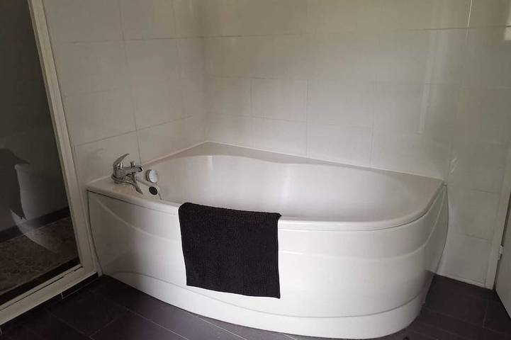 Location de vacances pour 8 personnes, avec balcon et jardin, animaux acceptés à Prayssac - 4