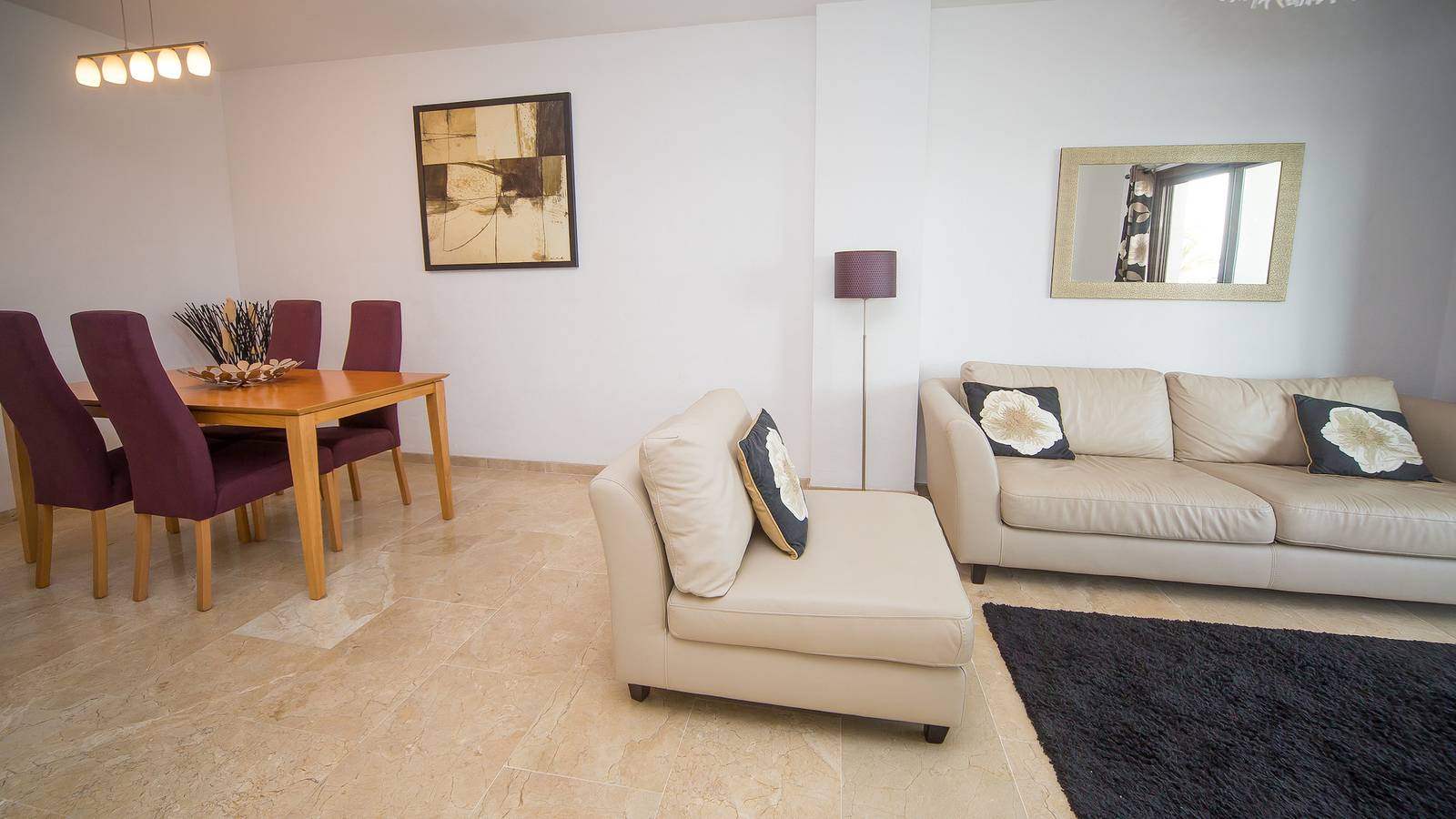 Entire apartment, Marina Real 114 in Puerto de la Duquesa, Manilva