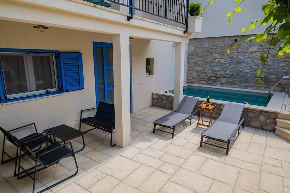 Holiday Home in the Crikvenica Hinterland – Pool, Sauna & Complete Privacy in Tribalj, Primorje-Gorski Kotar