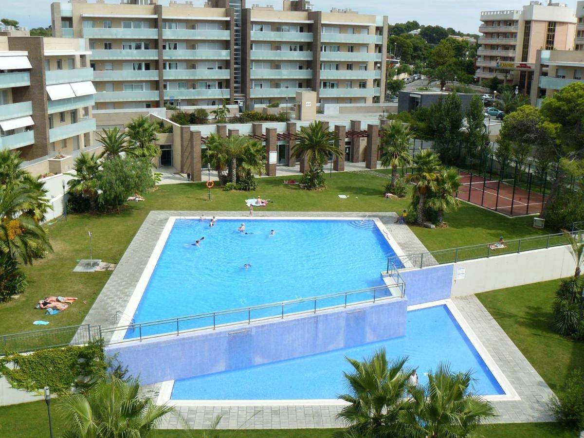 Appartement entier, Appartement de vacances pour 6 personnes avec balcon in Salou, Costa Dorada