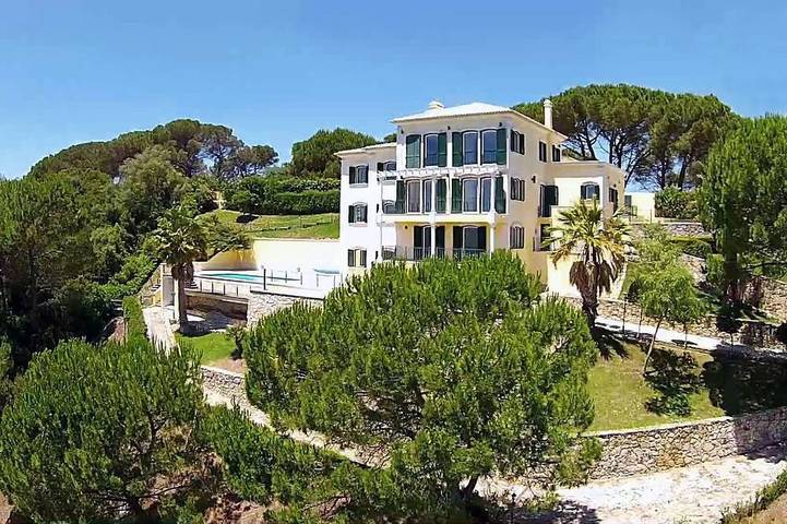 Villa for 22 people, with garden and hot tub - 1