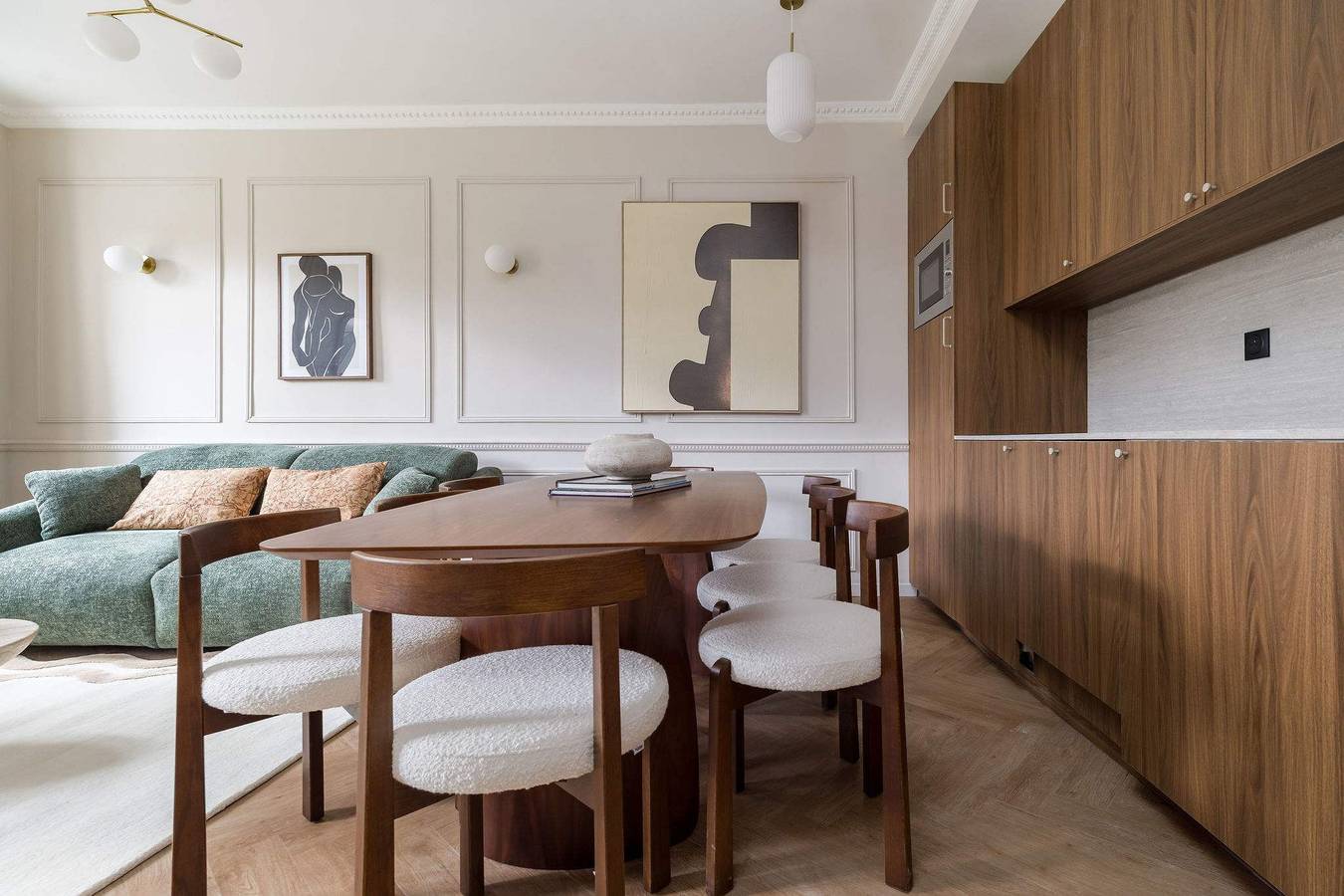 Appartement entier, 8Pax Spacious Flat in Neuilly in Neuilly-sur-Seine, Hauts-de-Seine