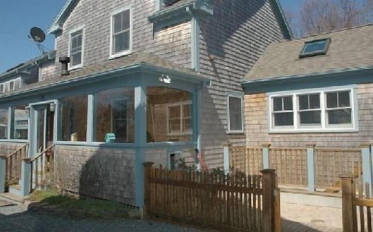Location de vacances pour 6 personnes, avec terrasse et jardin à Provincetown
