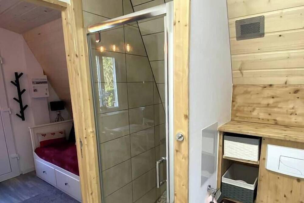 Nouveau chalet romantique à la montagne avec jacuzzi et sauna privatif in Mouthe-Lac et Mont d’Or, Doubs