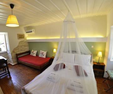 Casa De Huéspuedes para 3 Personas en Paxoí, Grecia, Foto 4