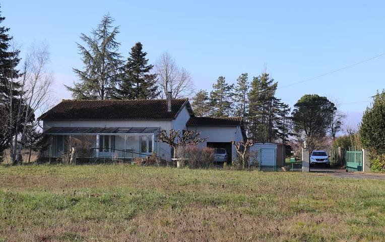 Gîte pour 6 personnes, avec jardin et terrasse