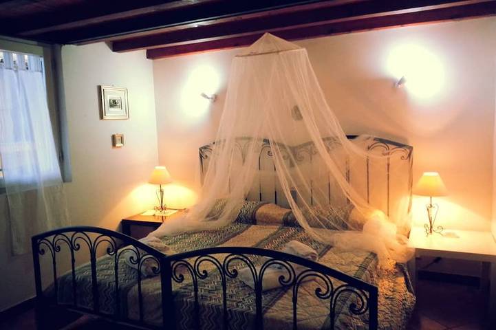 Gîte pour 6 personnes, avec balcon et jacuzzi, animaux acceptés à Cava d'Aliga - 3