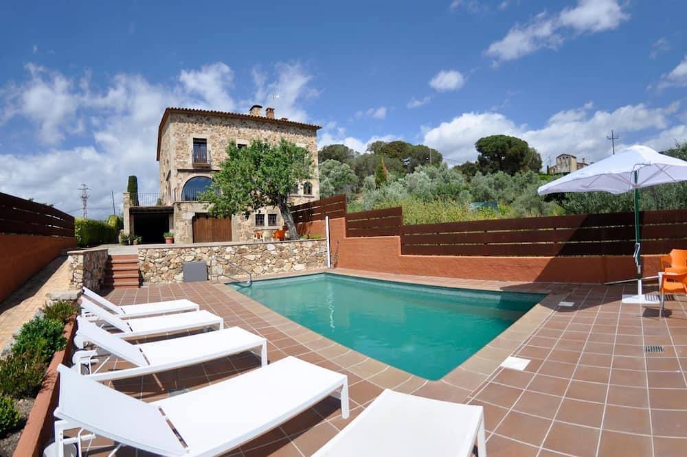 Casa vacanza a Costa Brava a partire da 552€ a notte