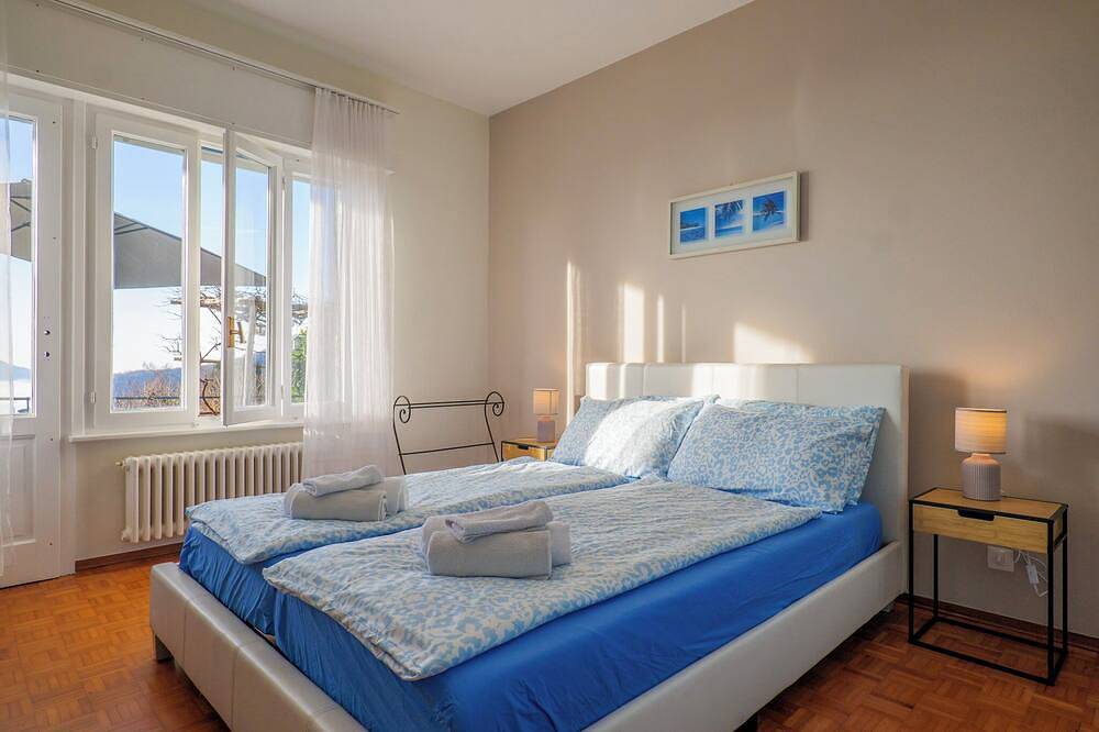 Ganze Wohnung, 3½-Zimmer Wohnung mit Whirlpool, Terrasse und Garten in Trarego, Trarego Viggiona