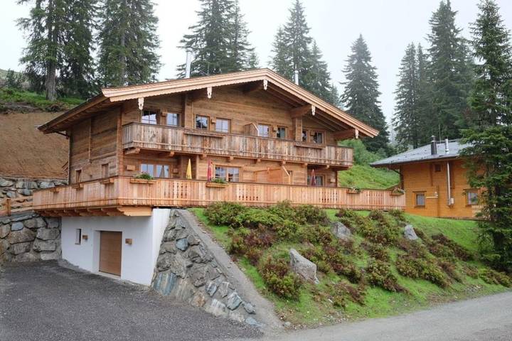 Chalet für 8 Personen, mit Balkon und Sauna sowie Ausblick und Garten in Westendorf (Tirol)