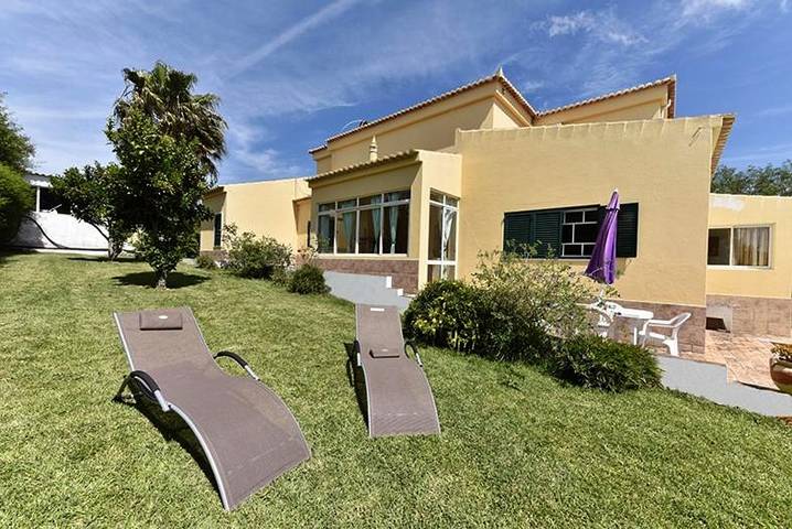 Casa rural para 2 personas, con jardín además de vistas y piscina en Lagos - 4