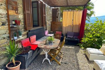 Gîte pour 6 personnes, avec terrasse, animaux acceptés à Santo-Pietro-di-Tenda