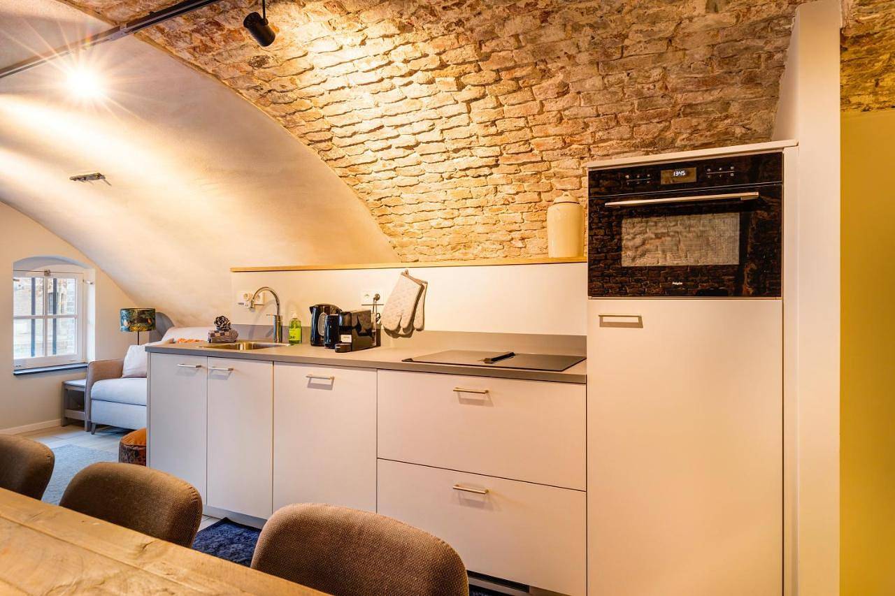 2 Luxurious canal apartments in Utrecht in Utrecht, Bestuur Regio Utrecht