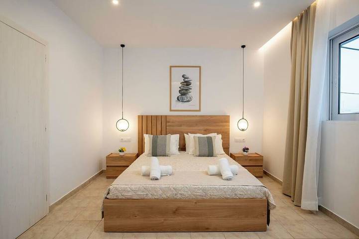 Ferienwohnung für 4 Personen, mit Balkon und Pool in Archangelos - 2