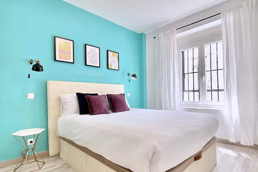 Entire apartment, Puerta del Sol Iii - Duplex in the Center of Madrid in Centro (Madrid), Madrid