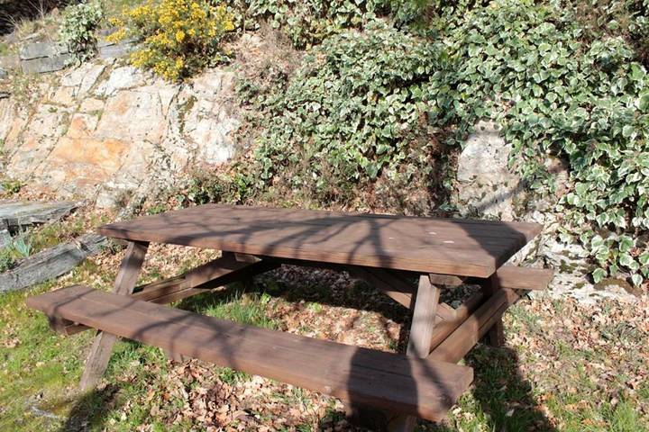 Casa rural para 4 personas, con vistas además de terraza y jardín, Se admiten mascotas en O Deza - 4