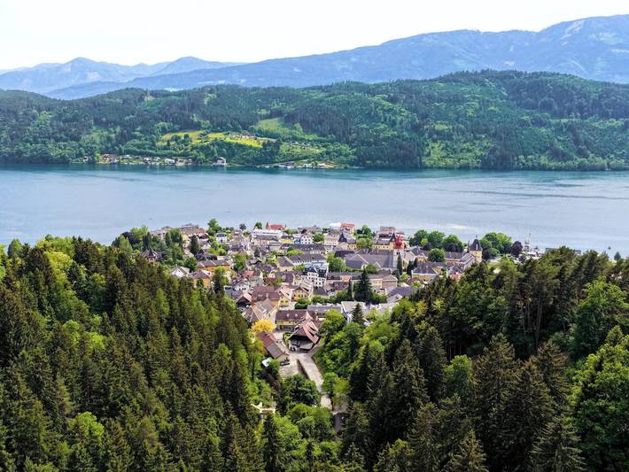 Ganze Ferienwohnung, Junior Suite, Dusche, Wc, Süd in Millstatt, Bezirk Spittal an der Drau
