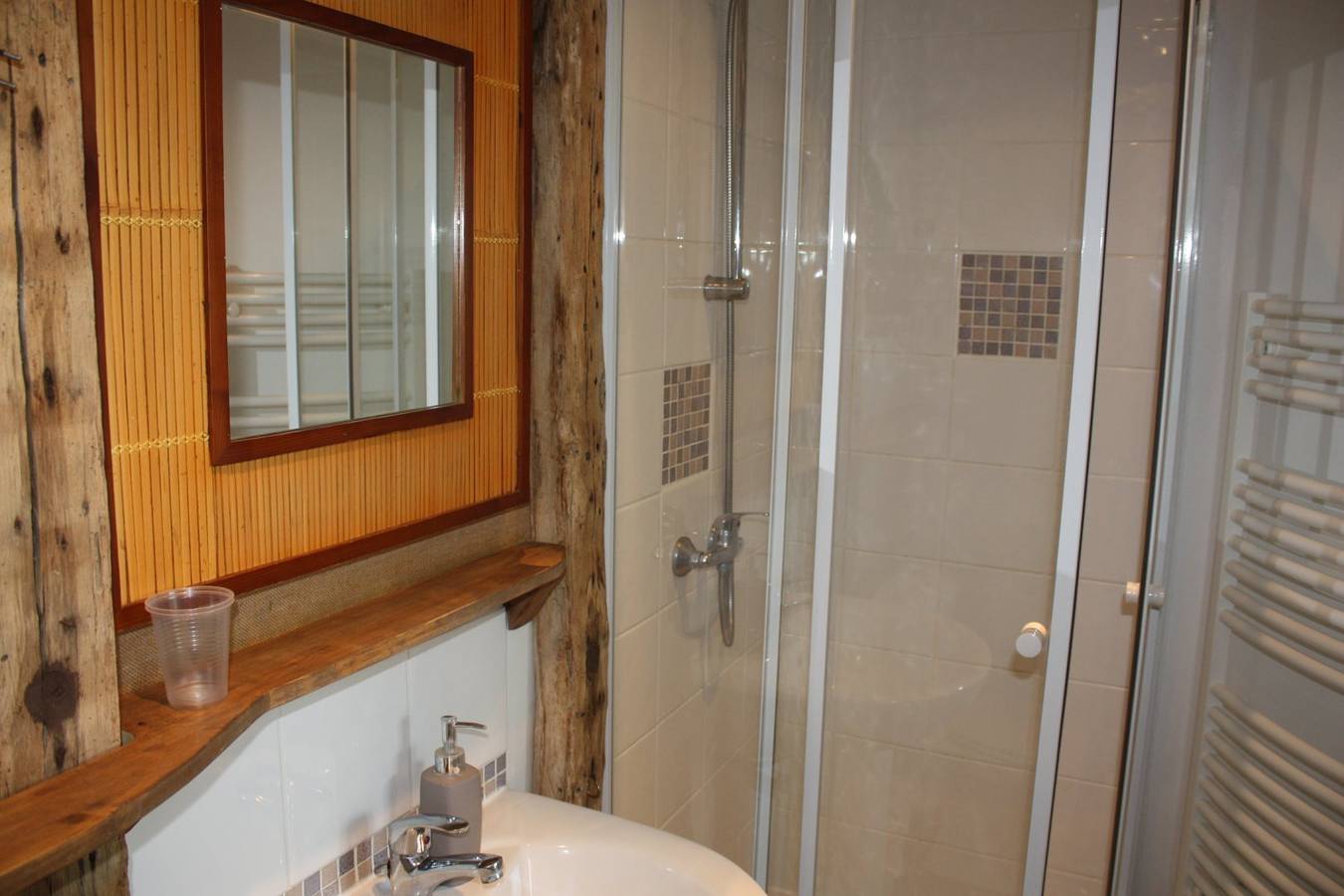 La Vallée des Vignes - Chambre verte in Monthou-sur-Cher, Sologne