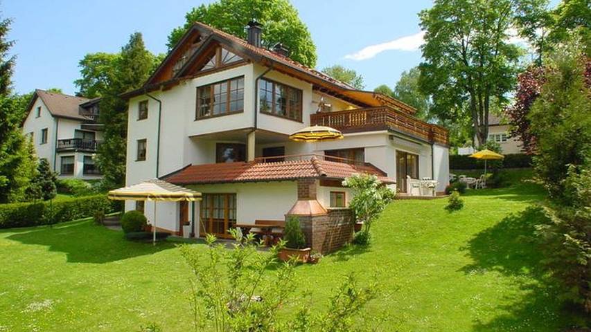 Ferienwohnung für 2 Personen, mit Garten und Terrasse in Bad Dürrheim