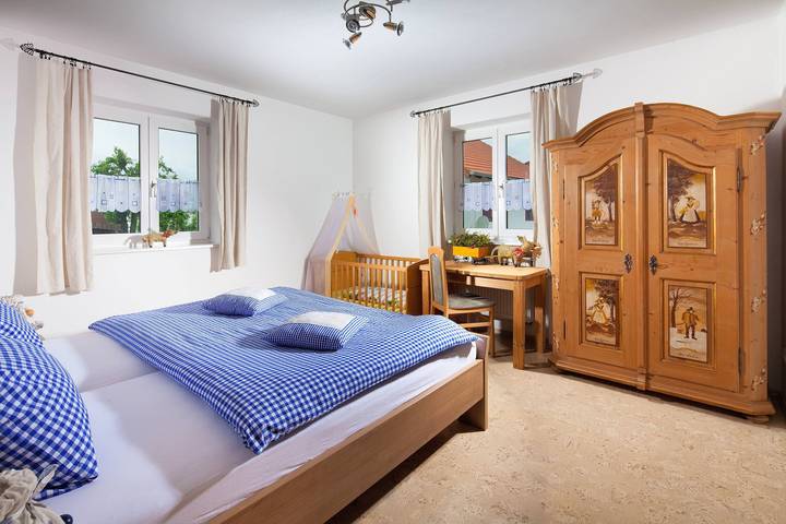 Ferienwohnung für 5 Personen, mit Balkon und Terrasse sowie Garten in Laufen - 3