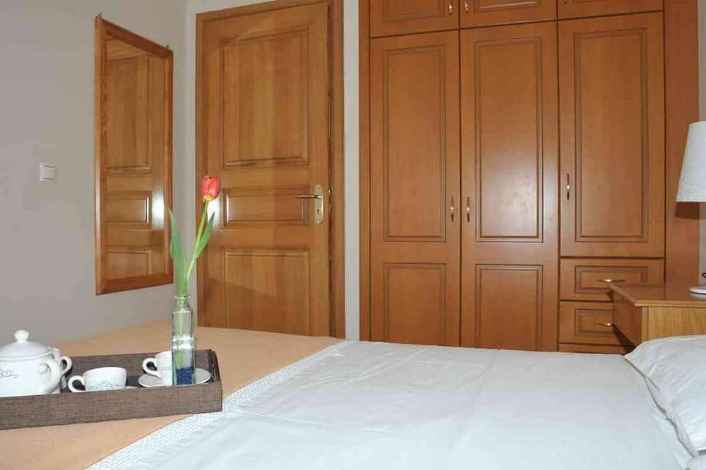Apartamento entero, 67359 Apartamento a 20 metros de la playa cerca de Nafplion - propiedad antigua Id 462405 in Kiveri, Argólida