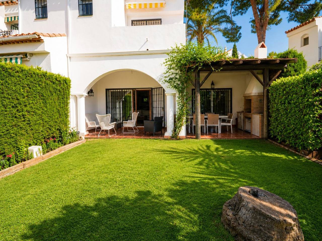Haus Fernando – Refugium zwischen Golf und Strand in El Paraíso, Estepona