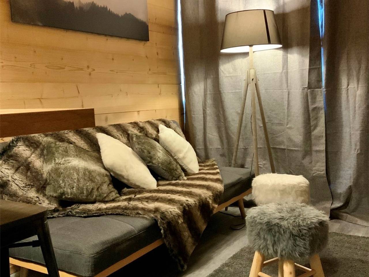 Hel leilighet, Renovated Apartment in Val Thorens - Ski-In/Ski-Out, Balcony, Wifi, Sleeps 4 in Val Thorens, Les Trois Vallées